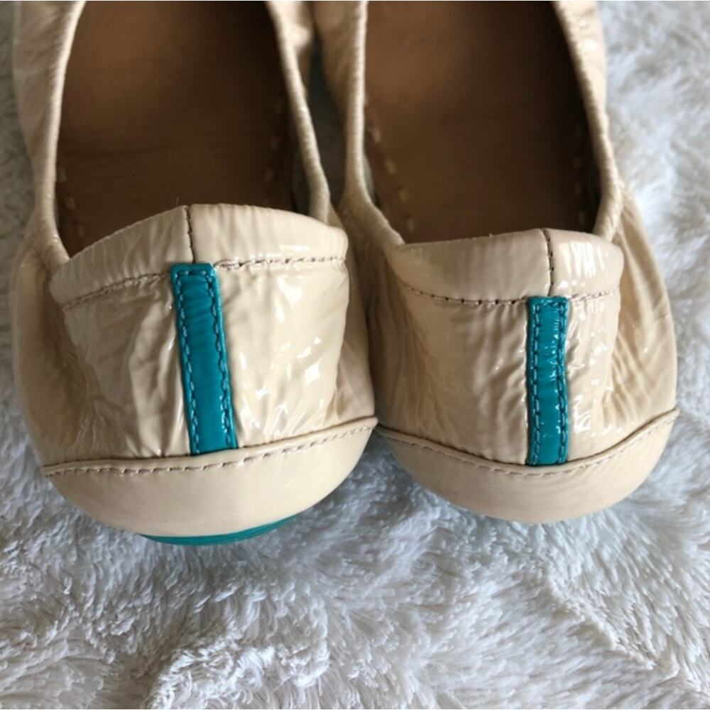 Tieks Biscotti Patent Size 7 Great Condition - Picture 6 of 6